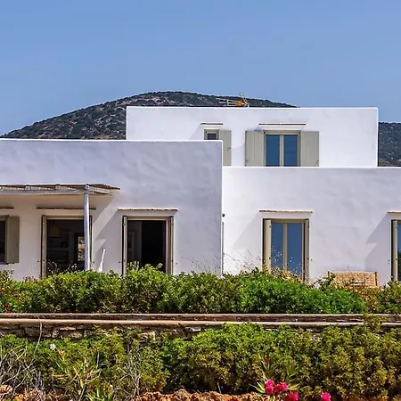House Of Harmony - Beachfront Holiday home Andiparos
